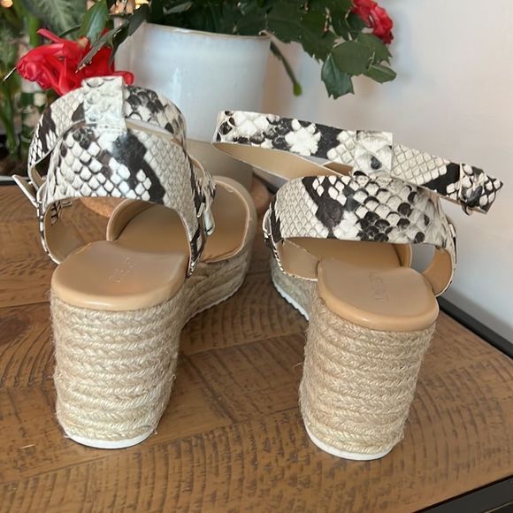 Nine West platform sandals - Picture 3 of 6